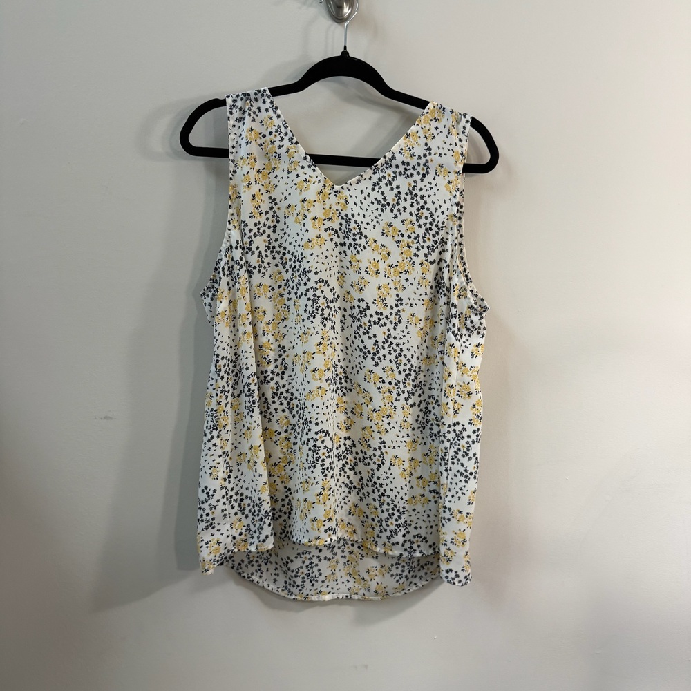 Maurices Ivory Yellow Floral Sleeveless Blouse Size 0 - Picture 3 of 4